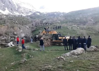 Dereye düşerek kaybolan 12 yaşındaki çocuk, ölü bulundu