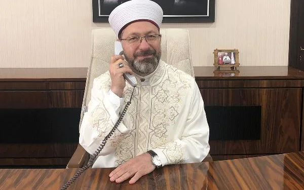 Diyanet İşleri Başkanı Erbaş: Cemaatle namazda öngörülen tarih 12 Haziran (2)