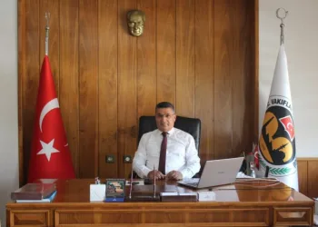 Ecdat Mi̇rasına Sahi̇p Çıkan Aydın Vakıflar Bölge Müdürlüğü, İhti̇yaç Sahi̇pleri̇ni̇n Yardımına Koşuyor