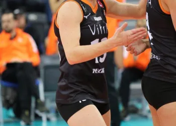 Eczacıbaşı Vi̇tra, Carli̇ Lloyd İle Yollarını Ayırdı