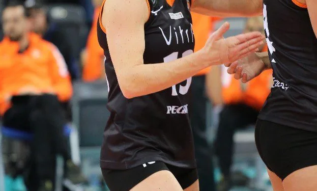 Eczacıbaşı Vi̇tra, Carli̇ Lloyd İle Yollarını Ayırdı
