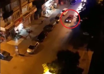 Ehliyetsiz sürücü, kovalama sonucu yakalandı
