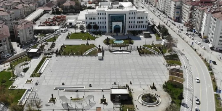 Yaşlı hasta bakım çalışanlarına test şartı