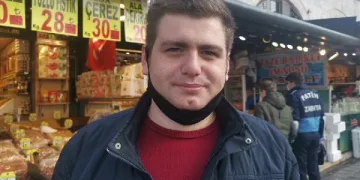 Eminönü’nde Ramazan alışverişi yoğunluğu 