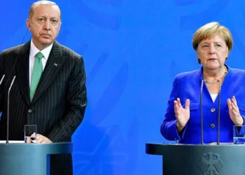 Erdoğan ve Merkel telefonda görüştü