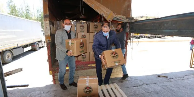 Erzurumda Vakıf Haftası Dolayısıyla Bi̇n 200 Ai̇leye Gıda Yardımı