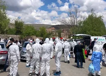 Kayseri’de üfürükçü tüm mahalleye virüs yaydı