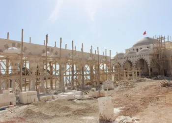 Fi̇ni̇ke Eroğlu Nuri̇ Cami̇ İnşaatında Sona Doğru