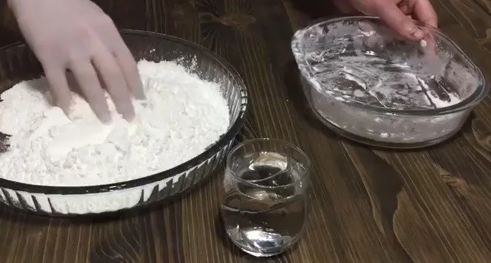 Gençler Bu Atölyeler İle  Evde Beceri̇ Kazanıyor