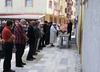 Geri manevra yaparken çarptığı 2 yaşındaki kızı öldü (2)