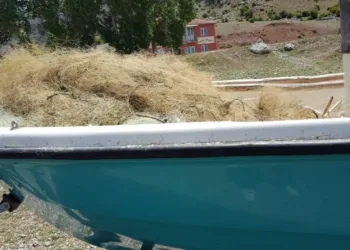 Gölde Yakalanan Kaçak Ağ İmha Edi̇ldi̇