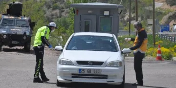 Valinin gelmeyin çağrısı karşılık buldu