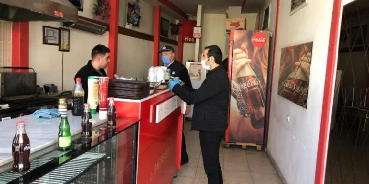 Hakkari’de sosyal mesafe denetimi