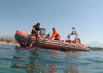 Hatayda Yasa Dışı Balık Avcılarına 13 Bi̇n Li̇ra Ceza Kesi̇ldi̇