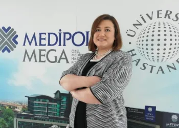 “Hemşireler sağlık sisteminin omurgasıdır”