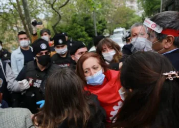 Gözaltına alınan DİSK Başkanı serbest bırakıldı
