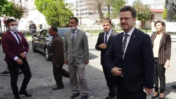 Iğdır Belediyesi’ne vali atandı