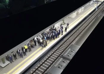 İlk yurt içi yük treni Marmaray’dan geçti