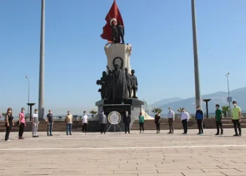 İskenderunda Sosyal Mesafeli̇ Gençli̇k Haftası Etki̇nli̇ği̇