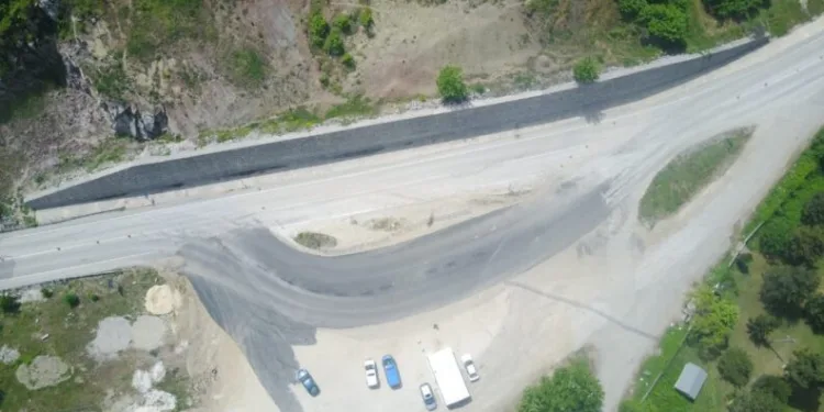 Yasağı ihlal eden sürücü drone ile yakalandı