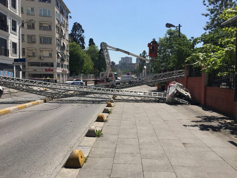 Kadıköy'de facia! 1 itfaiye eri hayatını kaybetti