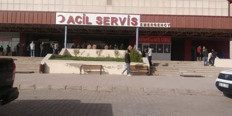 Kağızmanda 3 Teröri̇st Etki̇si̇z Hale Geti̇ri̇ldi̇