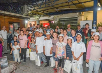 Karacabey Beledi̇yesi̇’nden çocuklara moral zi̇yareti̇