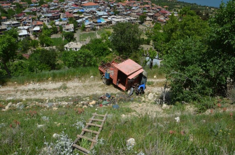 Karaman'da Çapa Motoru Uçuruma Yuvarlandı: 1 Ölü