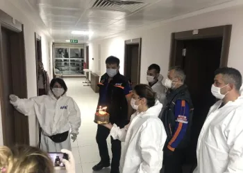 Karantinada kalan vatandaşlara AFAD’dan ‘doğum günü’ sürprizi
