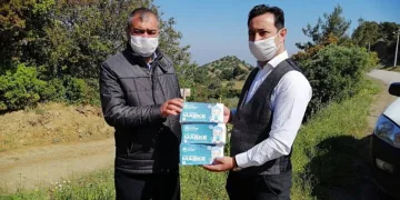 Karantinadaki altındaki mahalleye gıda yardımı