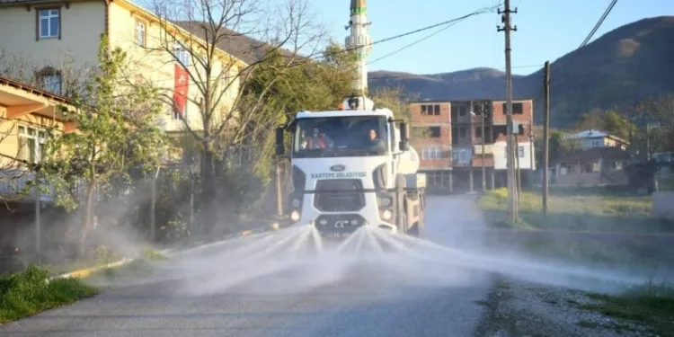 Kartepede Bayram Temi̇zli̇ği̇ Erken Başlıyor