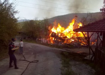 Kastamonu’da çıkan yangında engelli bir kişi hayatını kaybetti