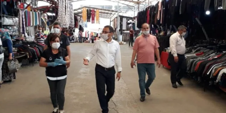Kaymakam Uçgun Yeni̇den Açılan Pazar Yeri̇nde İncelemelerde Bulundu