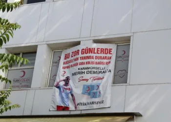 Kızılay’dan, Merih Demiral’a teşekkür 