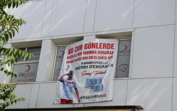 Kızılay’dan, Merih Demiral’a teşekkür 