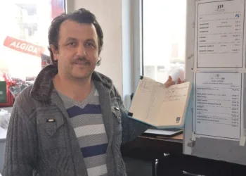 Koca Mahalleni̇n Borcu Hayırsever Tarafından Ödendi̇