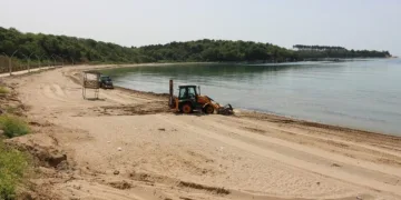 Kocaeli̇de Plajlar Yaza Hazırlanıyor