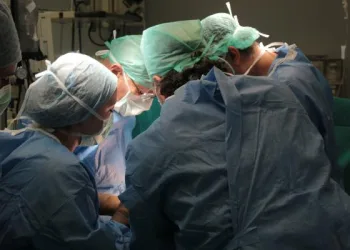 Salgın yüzünden ara verilen organ nakilleri yeniden başlıyor