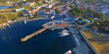 Koronavirüs, turizm cenneti Bozcaada’ya giremedi