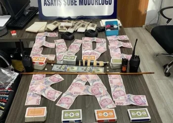 Kumar baskınında yüklü miktarda para ele geçirildi