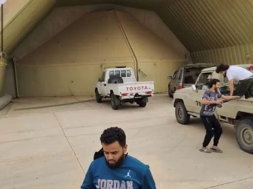 Li̇byada Umh Güçleri̇, Vati̇yye Askeri̇ Hava Üssünü Kontrol Altına Aldı