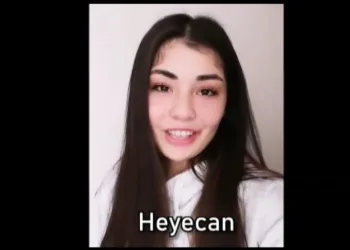 Li̇se Öğrenci̇leri̇ Evleri̇nden 19 Mayıs Kli̇bi̇ Çekti̇