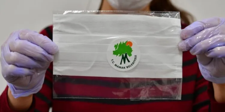 Mamak Beledi̇yesi̇nden Maske Üreti̇mi̇