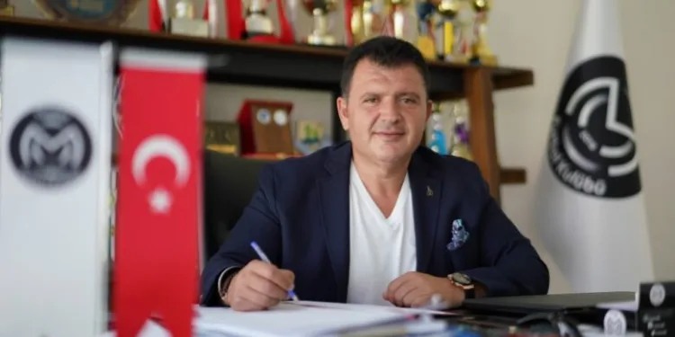 Manisa FK Başkanı Mevlüt Aktan: “Ligler ya oynansın ya da hiç oynanmasın”