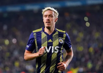 Max Kruse: “Sağlığın En Önemli̇ Şey Olduğuna İnanmak İçi̇n Daha Fazlasına Mı Gerek Var”
