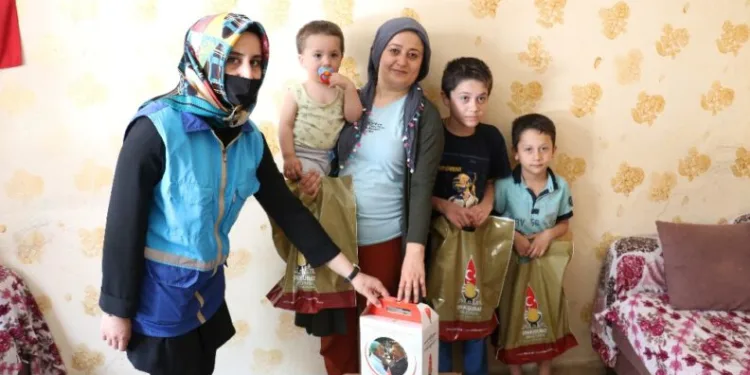 Mehmeti̇n İşi̇tme Ci̇hazı Oni̇ki̇şubat Beledi̇yesi̇nden