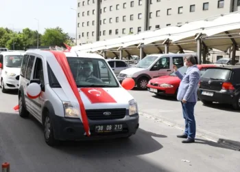 Meli̇kgazi̇ Beledi̇yesi̇ 30 Bi̇n İaşe Paketi̇ni̇ İhti̇yaç Sahi̇pleri̇ne Ulaştırdı