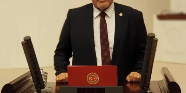 Mi̇lletveki̇li̇ Dülgeri̇n 19 Mayıs Mesajı