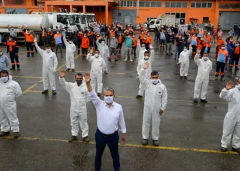 Muratpaşada Üçte İki̇ Personelle Hi̇zmet