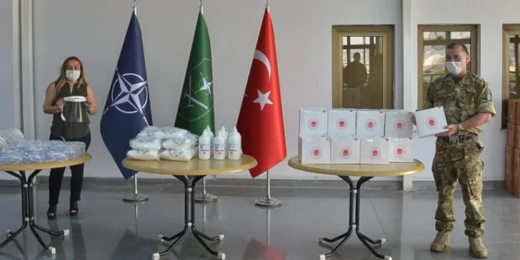 NATO’da Görevli̇ Personele Sağlık Malzemesi̇ Desteği̇